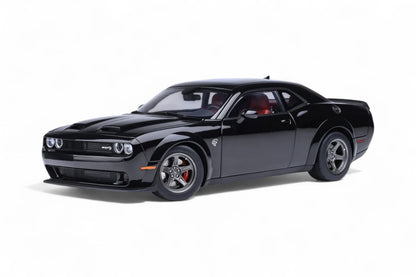 Die-Cast Car 1:18 scale Dodge Challenger SRT Hellcat